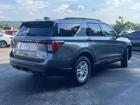 Certified 2026 Ford Explorer Active AWD/4WD image 3
