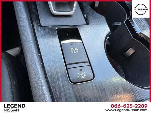 Used 2023 Nissan Rogue SV w/ SV Premium B Package image 27