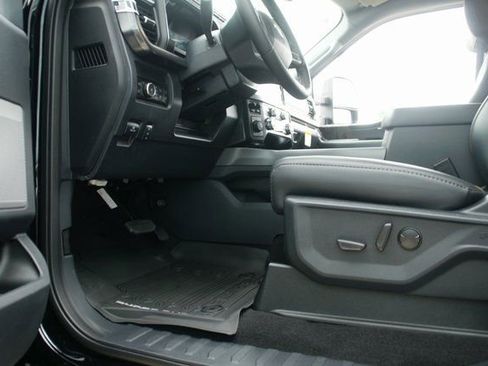 New 2026 Ford F350 Lariat image 18