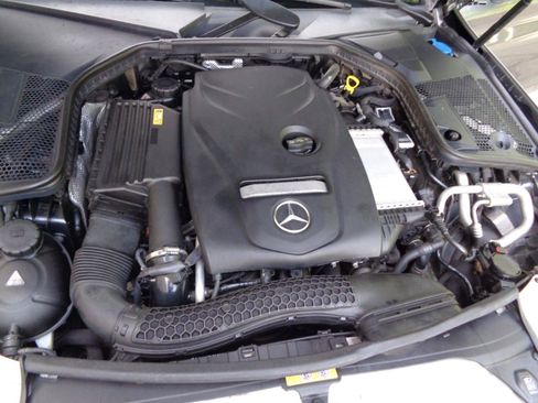 Used 2017 Mercedes-Benz C 300 4MATIC Cabriolet image 19