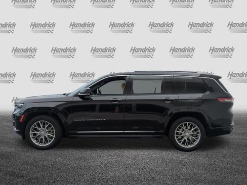 Used 2022 Jeep Grand Cherokee L Summit w/ Luxury Tech Group V AWD/4WD image 7