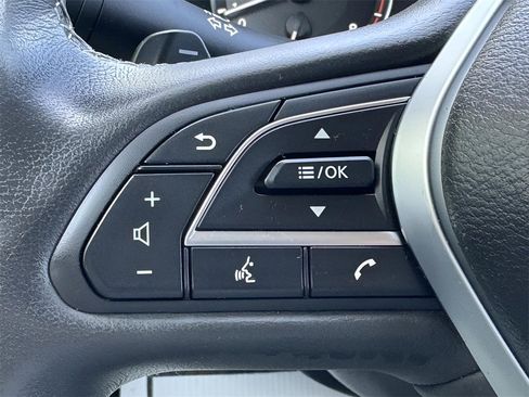 Used 2022 INFINITI QX50 Essential image 21