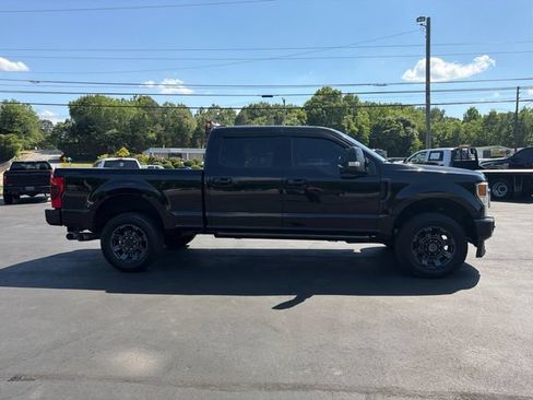 Used 2020 Ford F250 Lariat w/ Lariat Ultimate Package AWD/4WD image 4