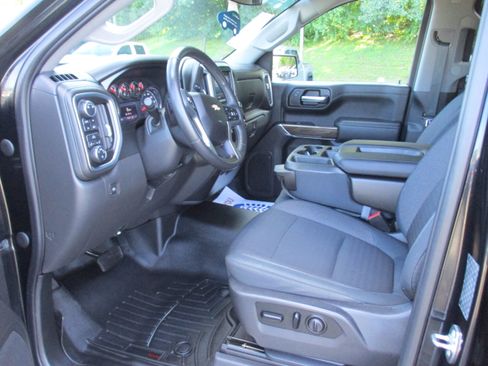 Used 2019 Chevrolet Silverado 1500 LT w/ All-Star Edition AWD/4WD image 11