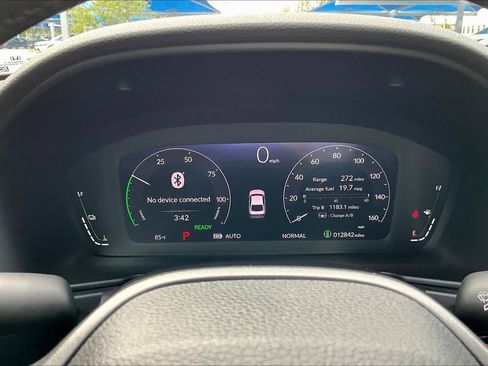 Used 2025 Honda Accord Sport image 26