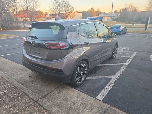 Used 2023 Chevrolet Bolt LT image 3