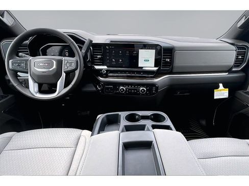 New 2026 GMC Sierra 1500 SLE image 5