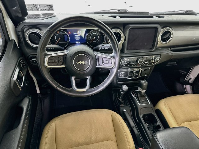 Used 2020 Jeep Wrangler Unlimited Sahara AWD/4WD image 27