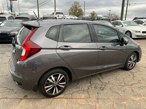 Used 2018 Honda Fit EX image 11
