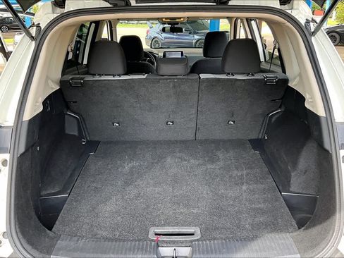 Used 2021 Nissan Rogue S AWD/4WD image 33