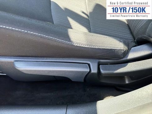 Used 2025 Nissan Sentra SV image 18