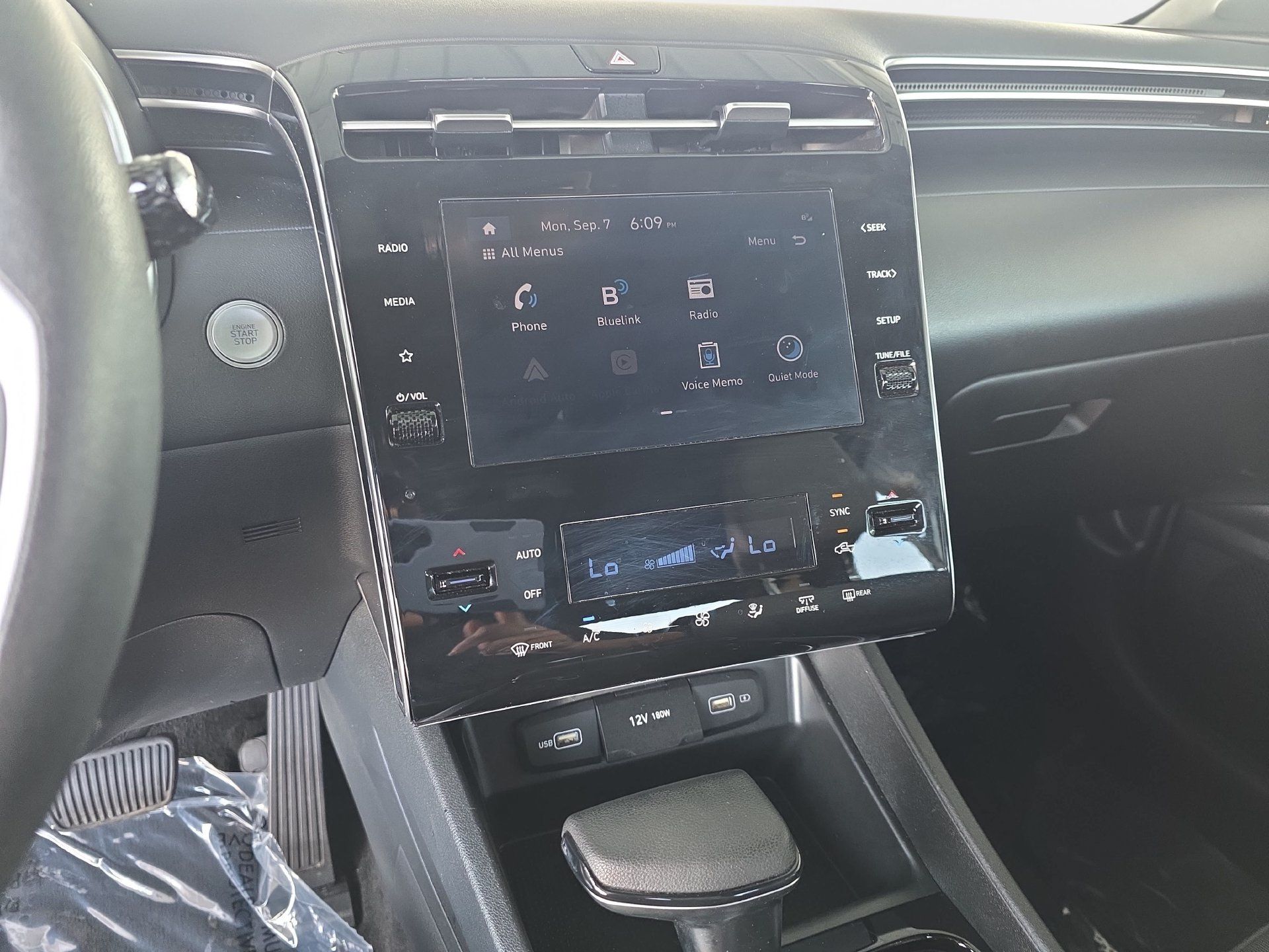 Used 2024 Hyundai Santa Cruz SEL FWD image 21