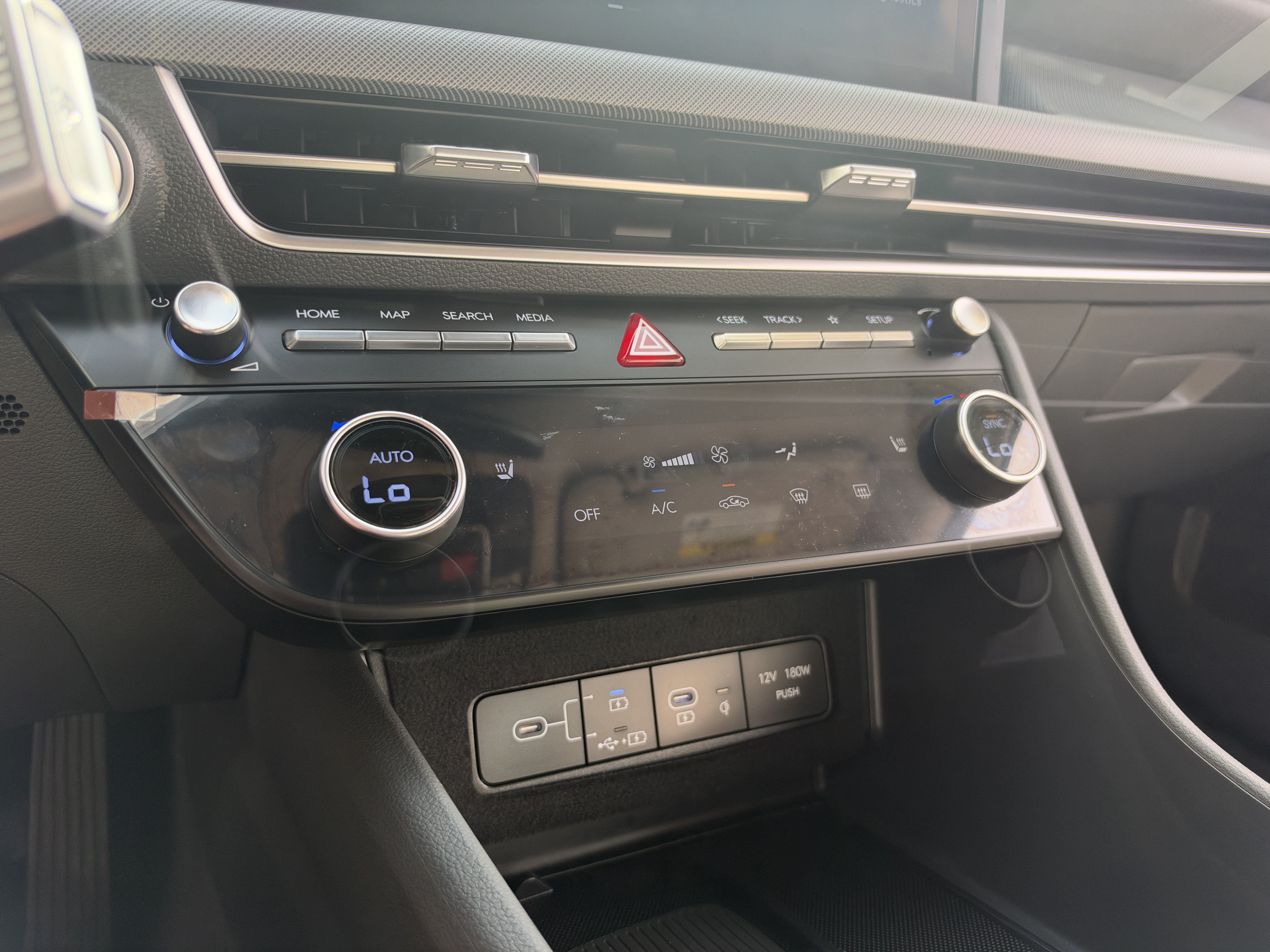 Certified 2026 Hyundai Sonata SEL FWD image 33