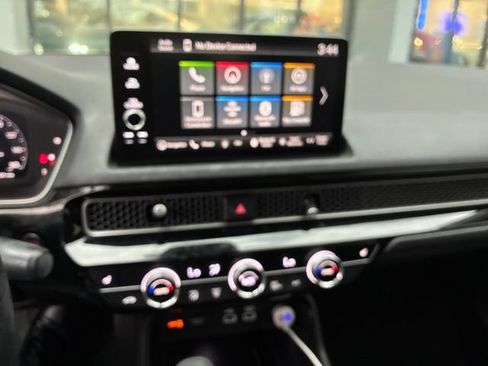 Used 2024 Honda Civic Touring image 11