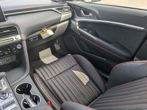 Used 2025 Genesis G70 2.5T w/ Sport Prestige Package image 16