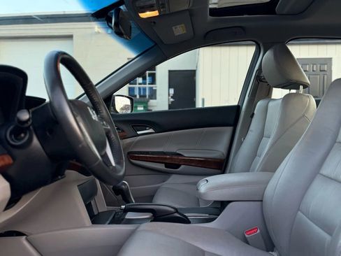 Used 2012 Honda Accord EX-L image 21