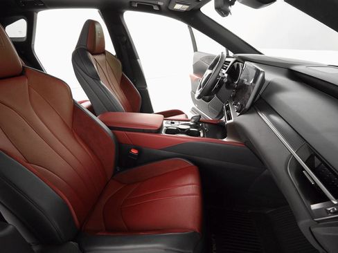 Used 2023 Lexus RX 500h F Sport image 15