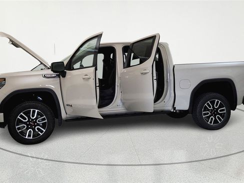 New 2026 GMC Sierra 1500 AT4 w/ AT4 Premium Package AWD/4WD image 6