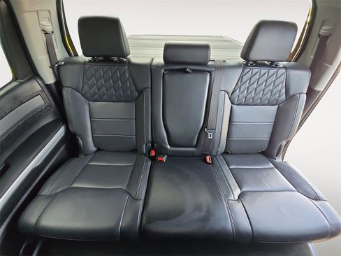 Used 2018 Toyota Tundra Platinum image 13