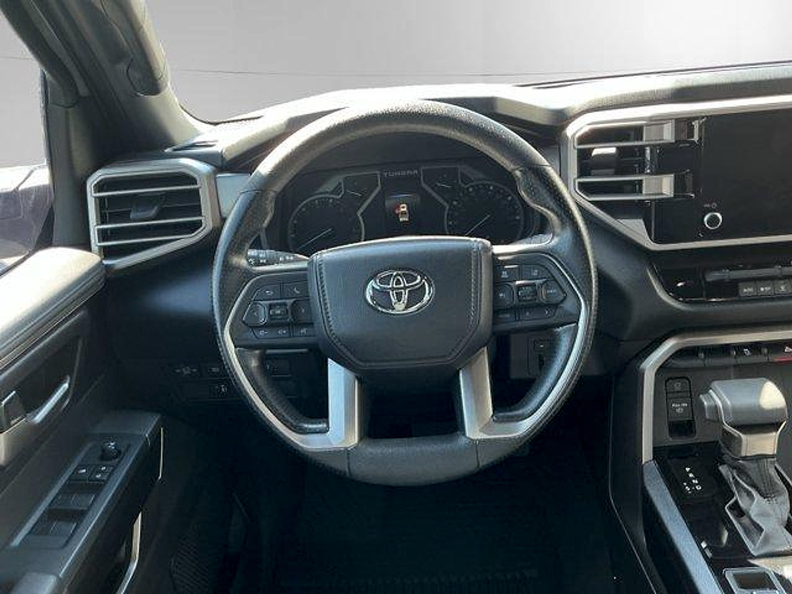 Certified 2025 Toyota Tundra SR5 AWD/4WD image 12