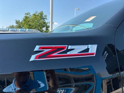 Certified 2025 Chevrolet Silverado 2500 LT w/ All Star Edition AWD/4WD image 10