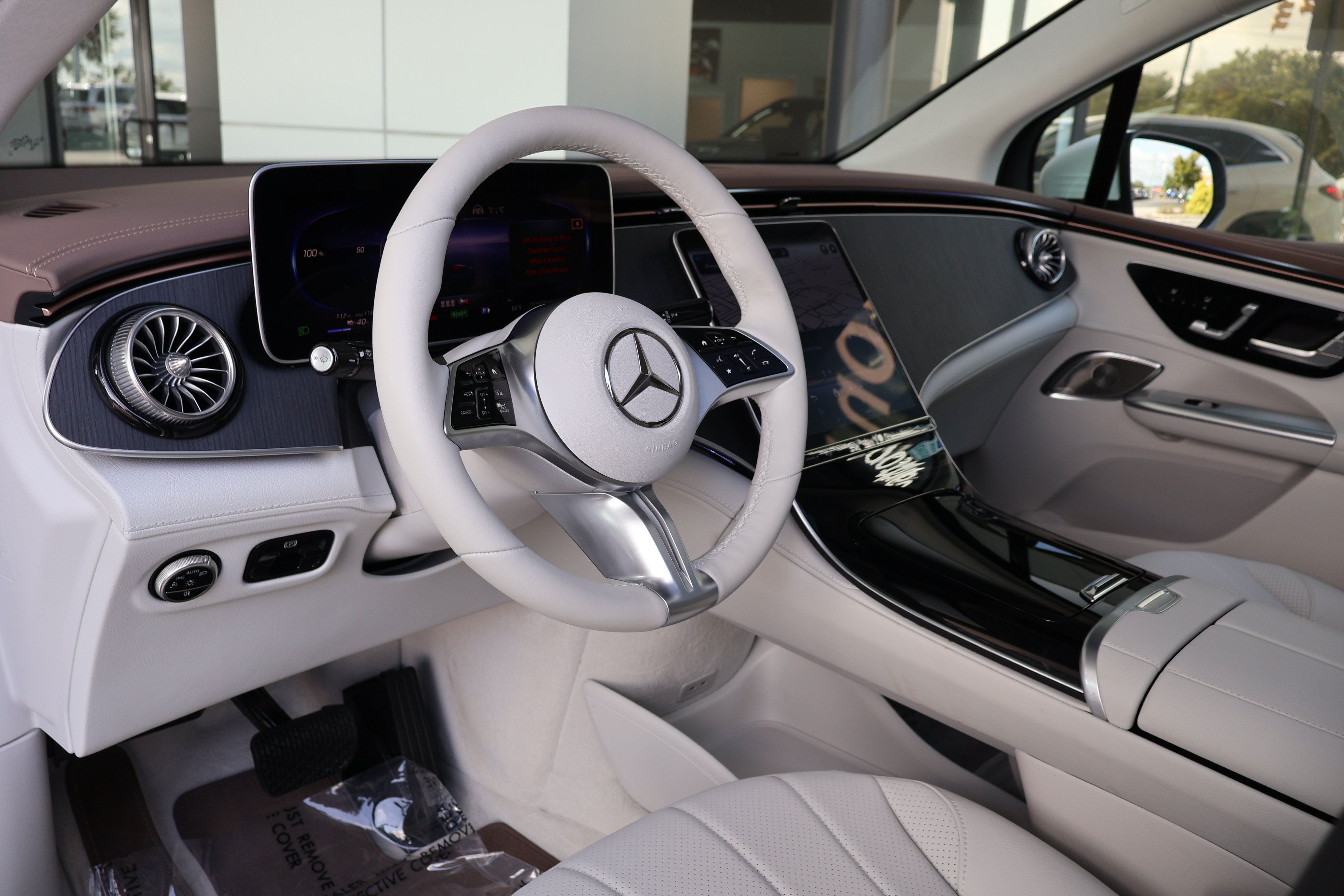 Certified 2025 Mercedes-Benz EQE 350+ 4MATIC SUV image 12