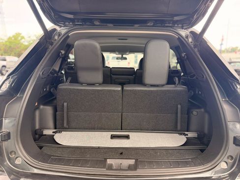 Used 2024 Mitsubishi Outlander FWD image 8