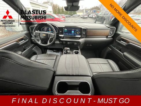 Used 2024 Chevrolet Silverado 1500 High Country w/ Technology Package image 16