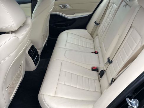 Used 2020 BMW 330i xDrive Sedan w/ Driving Assistance Package AWD/4WD image 22