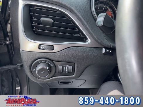 Used 2021 Jeep Cherokee Latitude Lux w/ Trailer Tow Group image 23