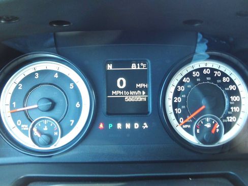 Used 2015 RAM 1500 Express AWD/4WD image 9