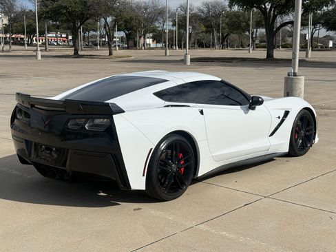 Used 2017 Chevrolet Corvette Stingray Coupe w/ Carbon Flash Badge Package image 7