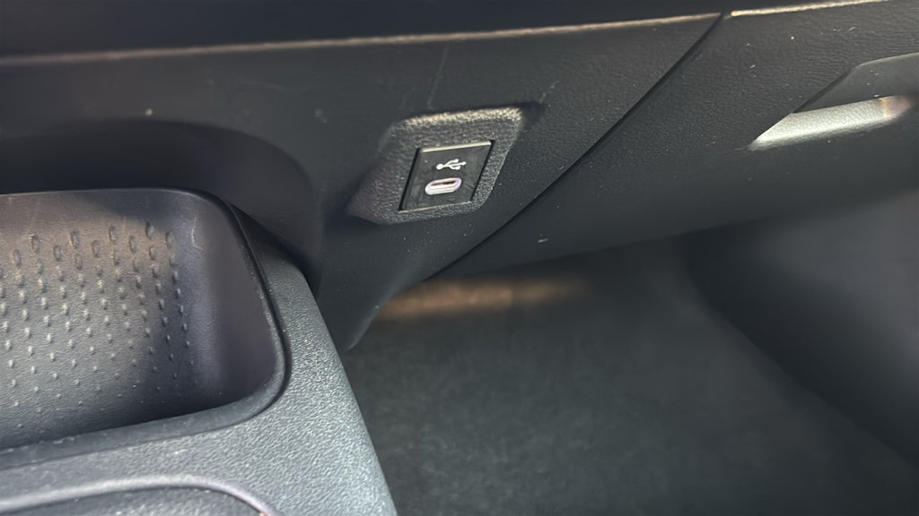 Used 2025 Toyota Corolla SE FWD image 21