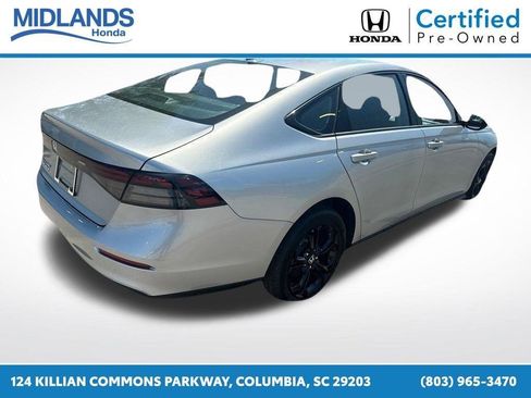 Used 2025 Honda Accord SE image 7