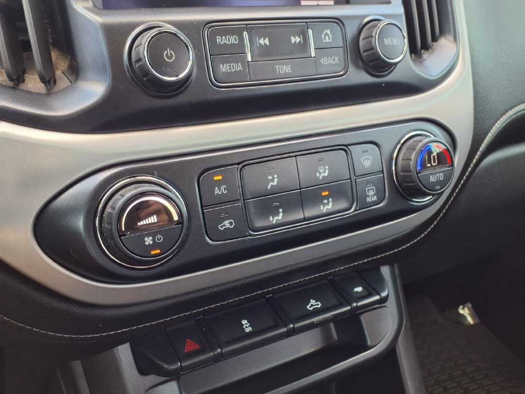 Used 2016 GMC Canyon SLE w/ SLE Convenience Package RWD image 24