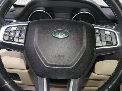 Used 2019 Land Rover Discovery Sport HSE image 32