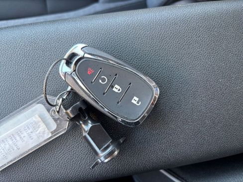 Used 2025 Chevrolet TrailBlazer LT image 21