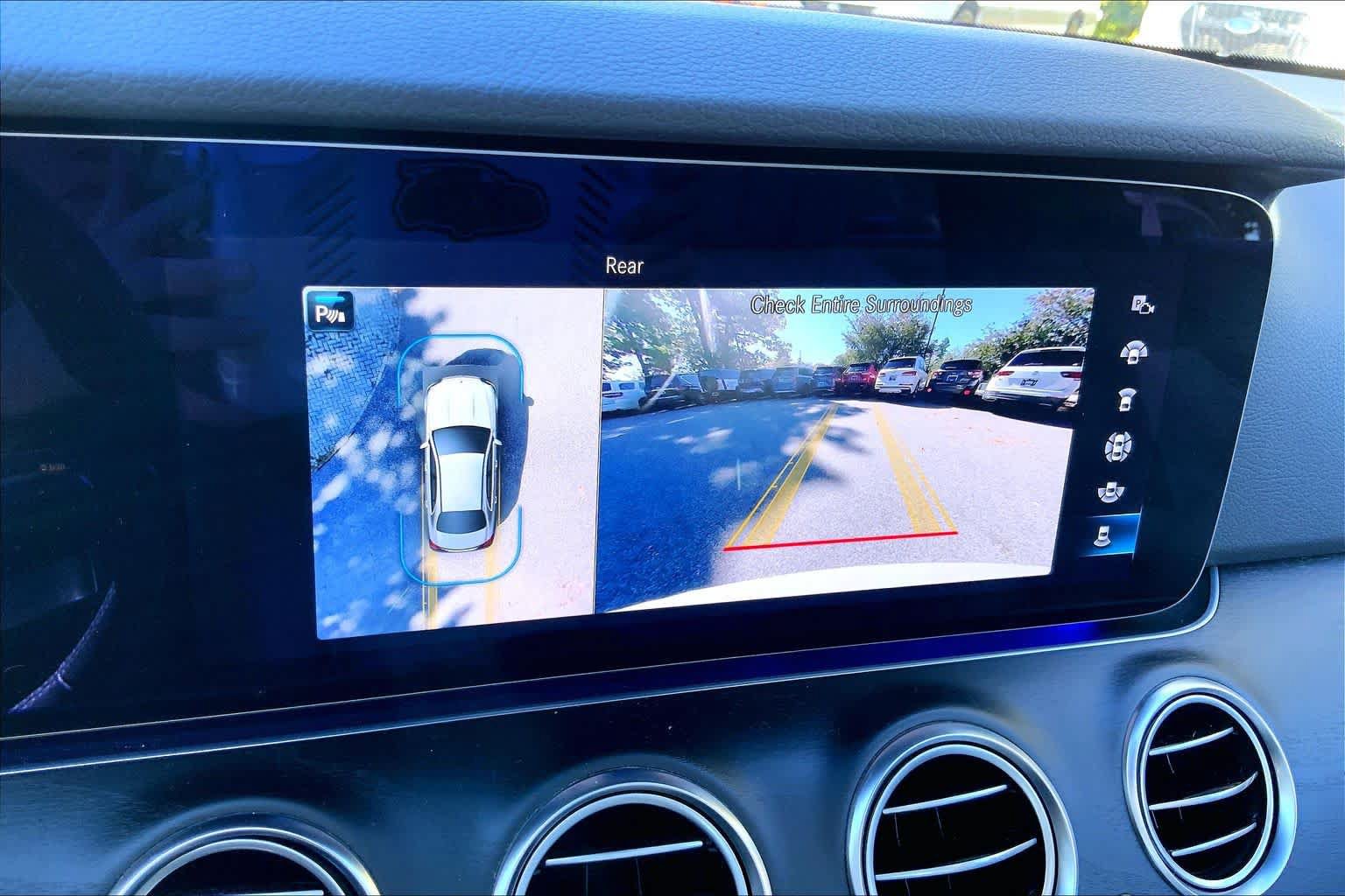 Used 2022 Mercedes-Benz E 450 4MATIC Sedan image 29