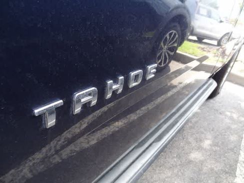 Used 2017 Chevrolet Tahoe LT AWD/4WD image 16