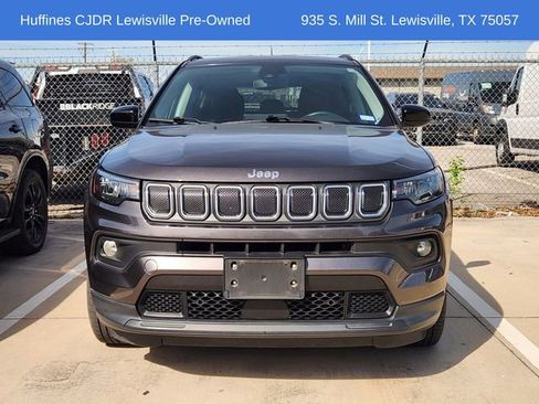 Certified 2022 Jeep Compass Latitude w/ Sun and Sound Group image 2