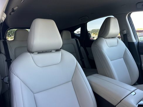 Certified 2025 Nissan Murano SV AWD/4WD image 16