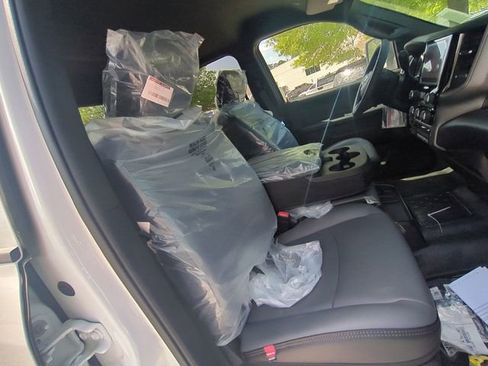 New 2026 RAM 3500 Tradesman image 34