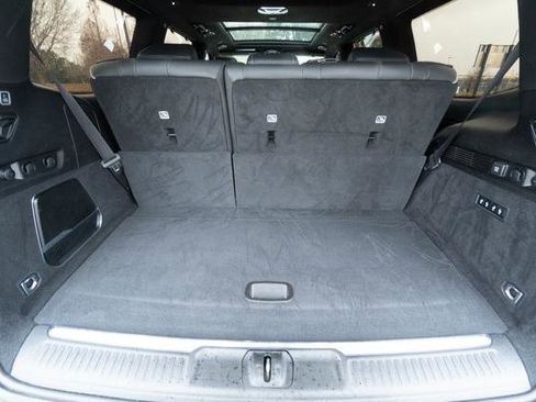 Used 2022 Jeep Grand Wagoneer Series III w/ Rear Seat Video Group 1 image 37