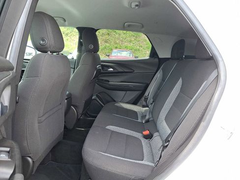 Used 2022 Chevrolet TrailBlazer LT w/ Convenience Package AWD/4WD image 10