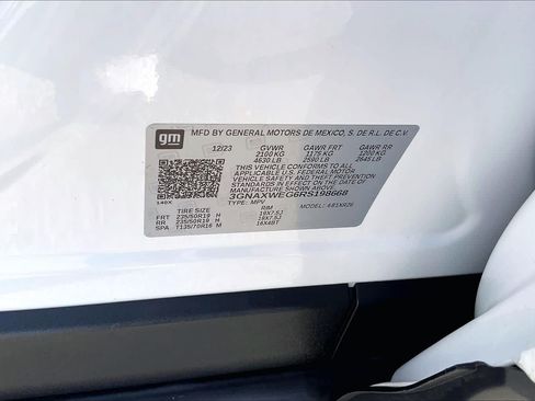 Used 2024 Chevrolet Equinox RS AWD/4WD image 33