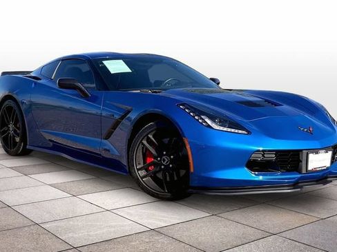 Used 2015 Chevrolet Corvette Stingray Coupe w/ 3LT Preferred Equipment Group RWD image 2