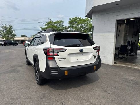 Used 2025 Subaru Outback Wilderness AWD/4WD image 4
