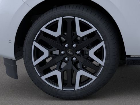 New 2026 Ford Expedition Platinum AWD/4WD image 20