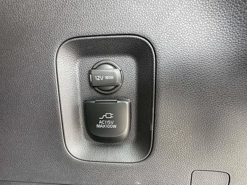 Used 2024 Kia Carnival SX FWD image 21
