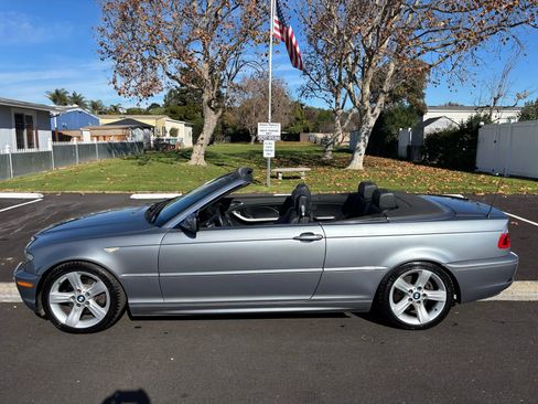 Used 2005 BMW 325Ci Convertible image 1